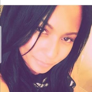 Meet your Posher, Tanya